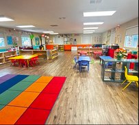 Bright and colorful Montessori classroom for children aged 12 months to 6 years in Bay Area.
